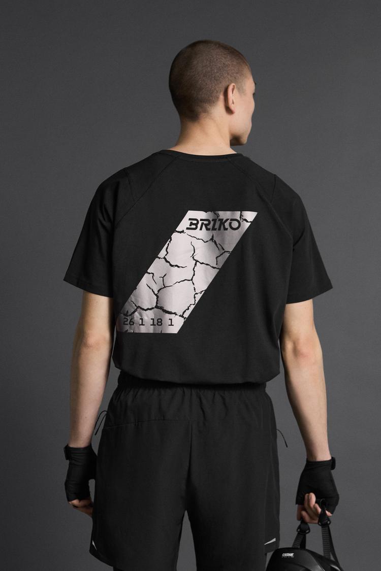 Briko x Zara Athletics: sunglasses and t-shirts