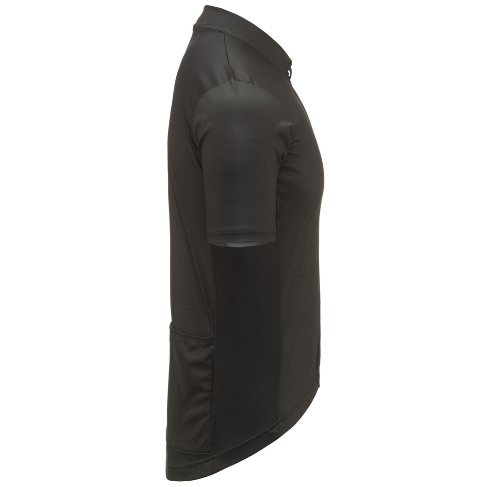 Green Man Cycling Jersey with Breathability and Three Pockets 02