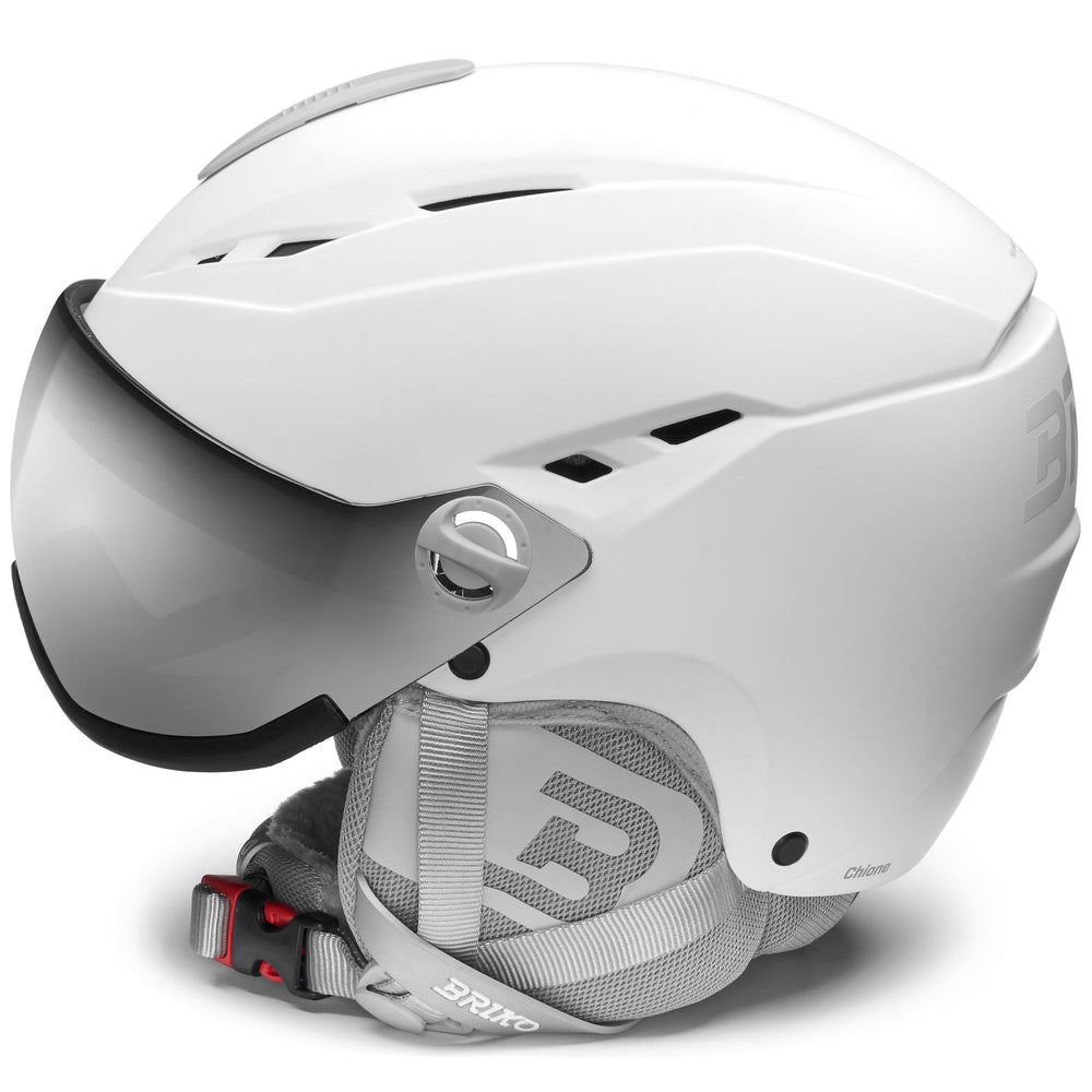 Women’s White Ski Helmet with Active Ventilation and Antibacterial Lining 02