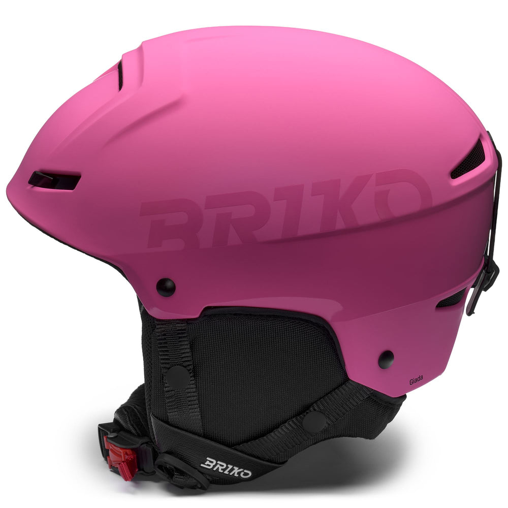 Woman Red Ski Helmet with Excellent Thermal Regulation 02