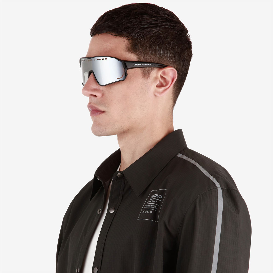 Occhiali da sole sportivi neri unisex con protezione UV main