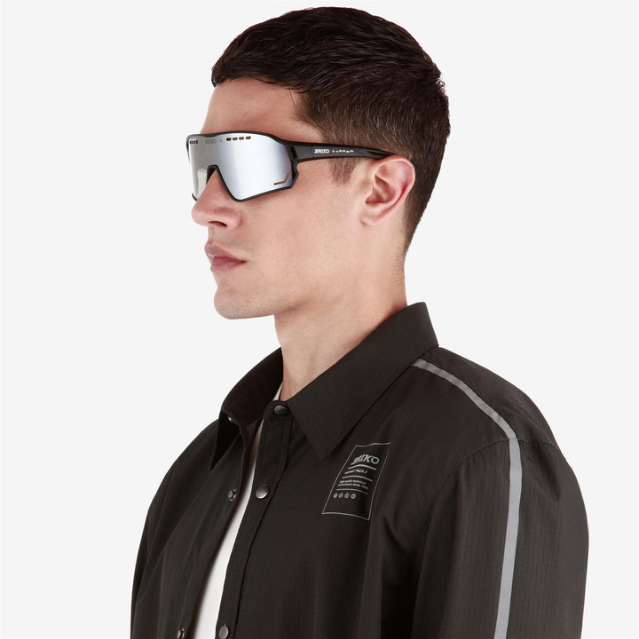 Lunettes de soleil de sport noires unisexes avec protection UV 7