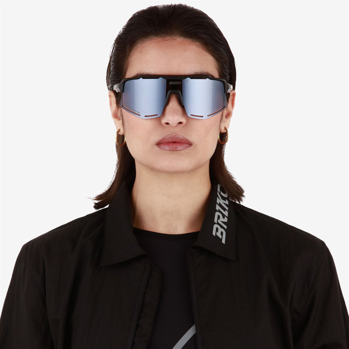 Unisex Black Sport Sunglasses with UV Protection and Adjustable Fit 5