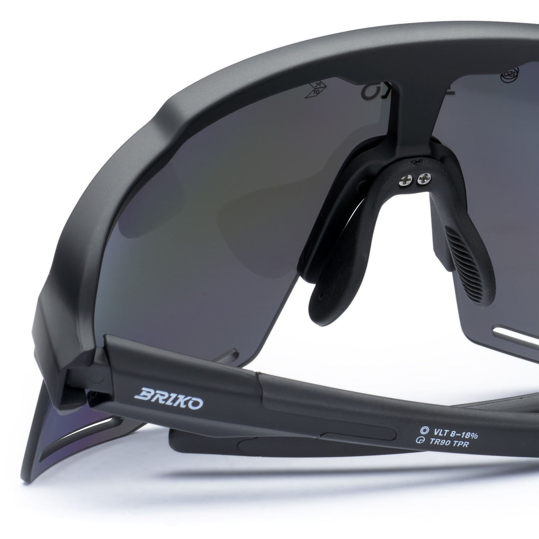 Lunettes de soleil de sport noires unisexes avec protection UV et ajustement réglable main