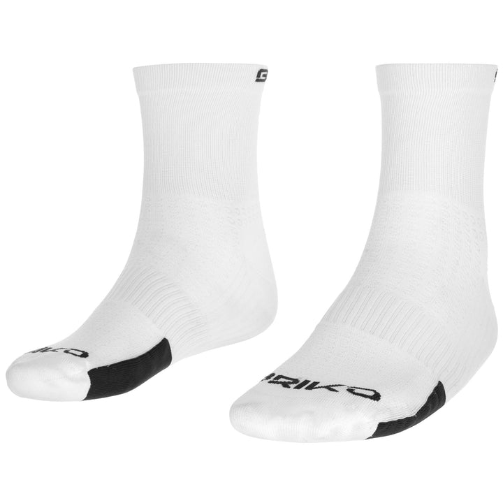 Unisex White Cycling Ankle Socks with Compression Support 1