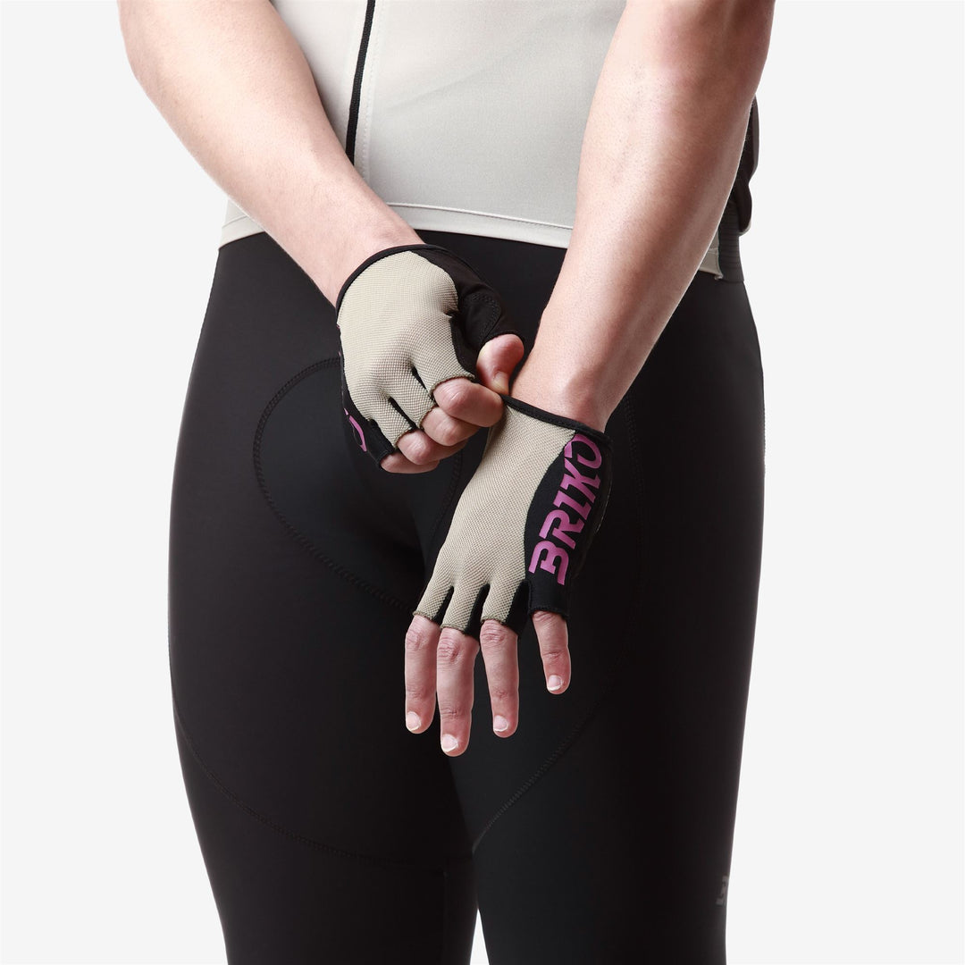 Unisex Grey and Black Cycling Gloves with Non-Slip Palm main