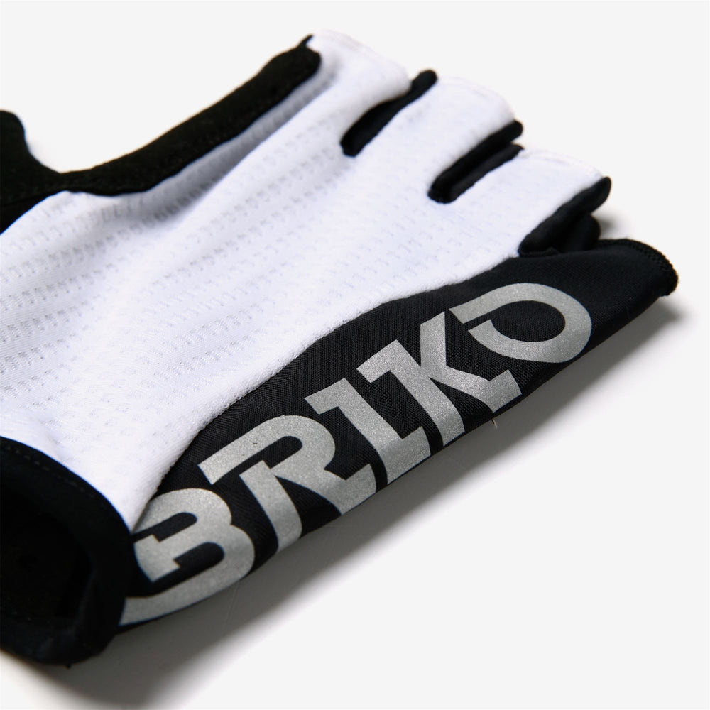 Unisex White and Black Cycling Gloves with Ventilation and Grip 02