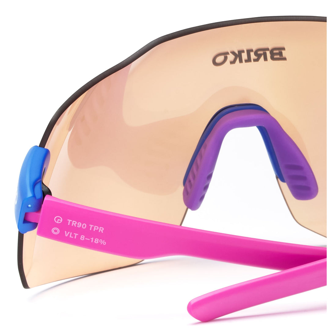 Lunettes de soleil violettes unisexes avec verres à dégagement rapide pour une vision optimale main