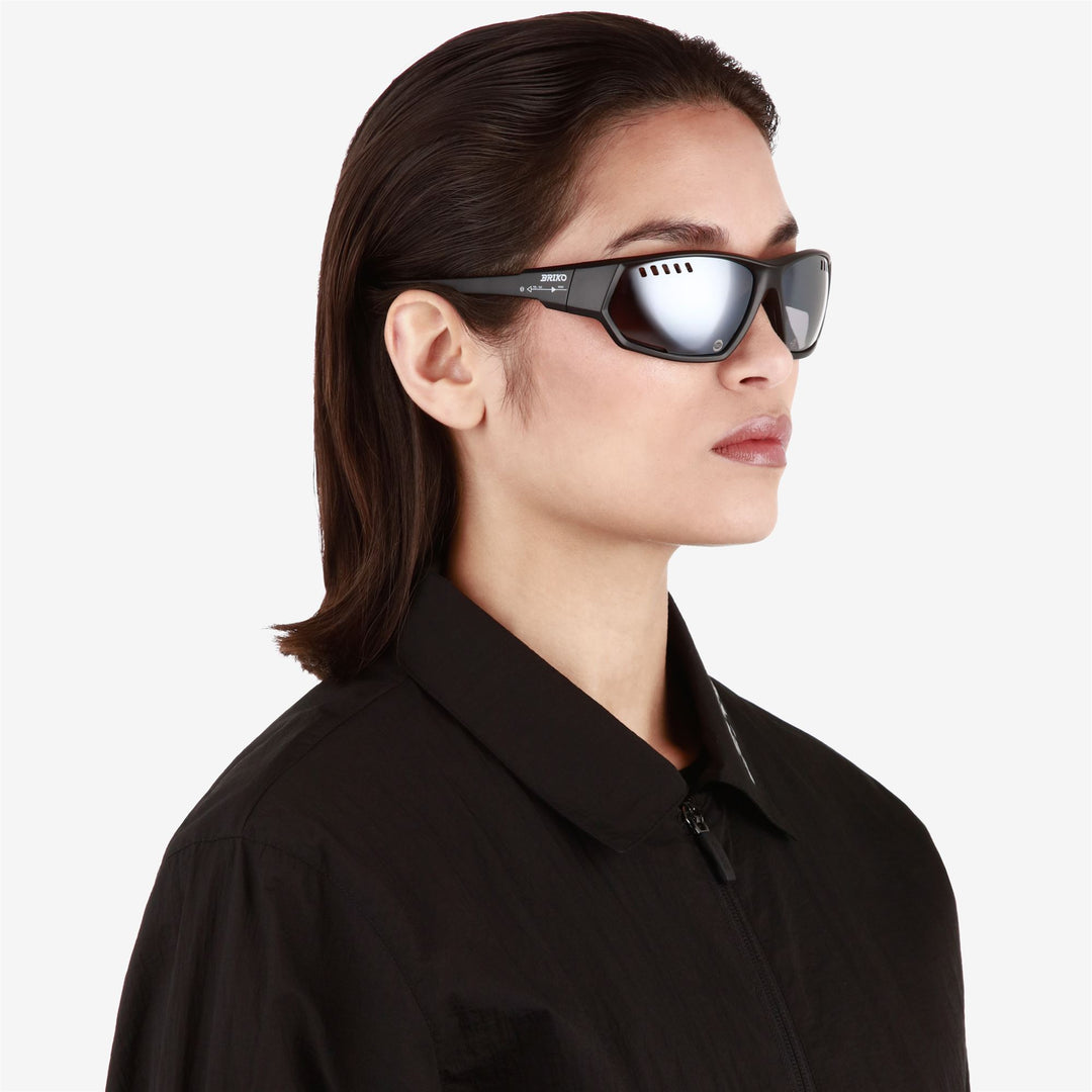 Occhiali da sole unisex blu con protezione UV e impugnatura antiscivolo main